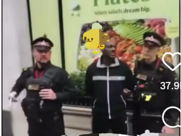 Nigerian Singer Innocent ‘2Baba’ Idibia Spotted In Viral Clip Escorted By UK Police In Cuffs Despite Initial Denial.